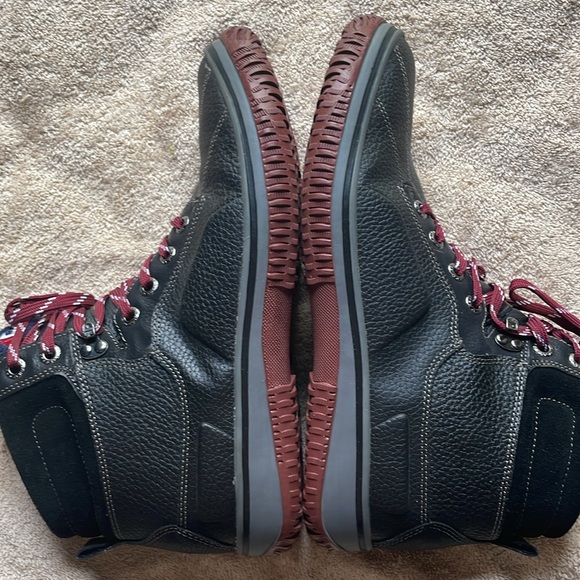 Pajar NWOT 11 Black Mens Boots - Picture 5 of 9